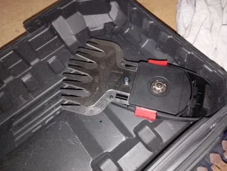 Cortasetos Eléctrico Sin Batería