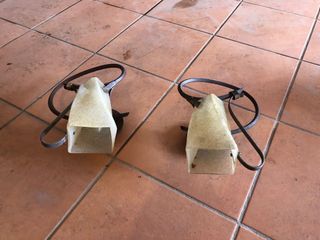 Lámparas antiguas de cristal y metal