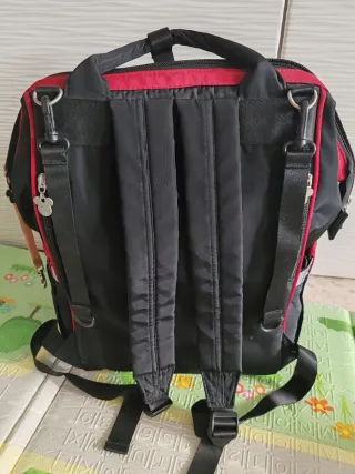 Mochila Disney Mickey Mouse Negra y Roja