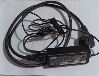 Acer Aspire E5-573 8GB RAM SSD batería nueva