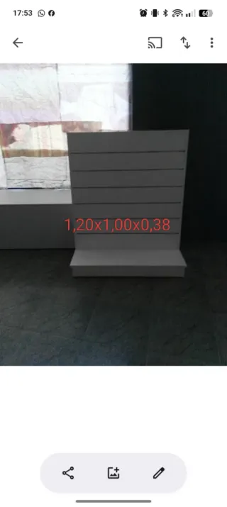 Mueble expositor blanco para tienda