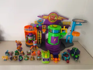 Lote Superthings Edificios y Figuras