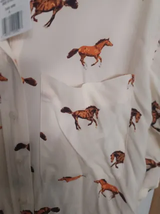 Camisa Stradivarius caballos talla S