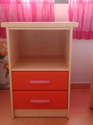 Cama nido sin nido + mesita auxiliar