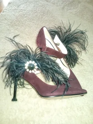 Zapatos Lodi mujer tacón plumas
