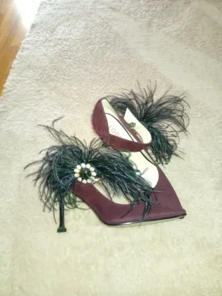 Zapatos Lodi mujer tacón plumas