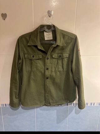 Sobrecamisa verde militar
