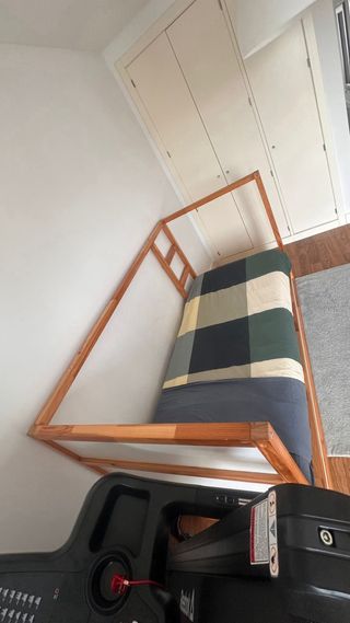 Cama Ikea 2mt Madeira