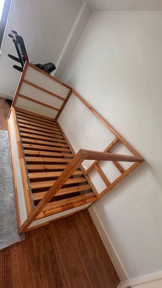 Cama Ikea 2mt Madeira