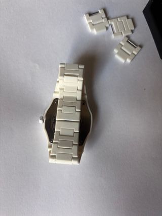 Reloj Unisex Esfera Árabe Blanco con Caja