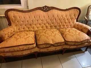 Sofá Isabelino Elegante Tapizado