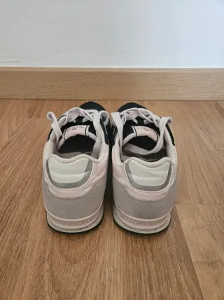 Zapatillas Pepe Jeans Negras y Rosas