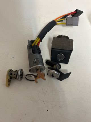 Juego cerraduras y clausor Renault 5 gt turbo