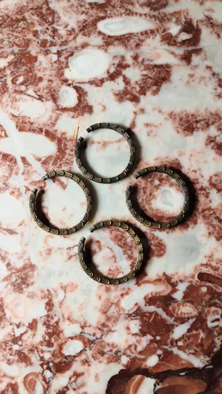 Cómoda escritorio nogal marquetería clásica