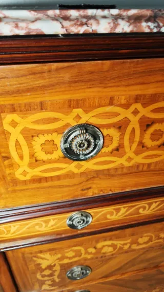 Cómoda escritorio nogal marquetería clásica