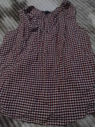 Blusa sin mangas a cuadros