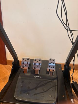 Logitech G29 Volante y Pedales