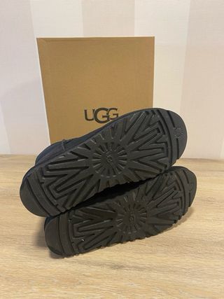 Stivali UGG Classic Mini II Neri