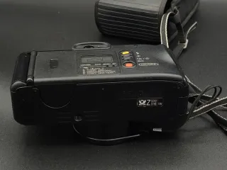 Cámara analógica Canon Prima Zoom 105