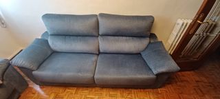 Sofá 2 plazas gris tela + butaca