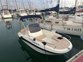 Casco de barco Remus 450