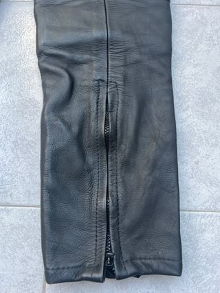 Pantalón de piel NZI