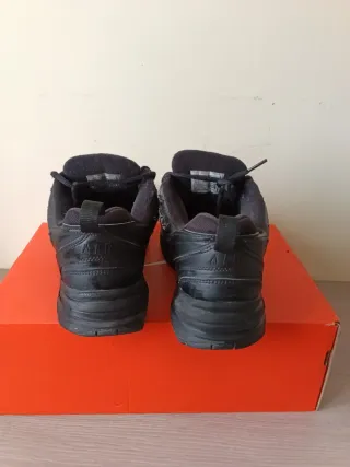 Deportivas Nike Air Monarch IV Talla 43