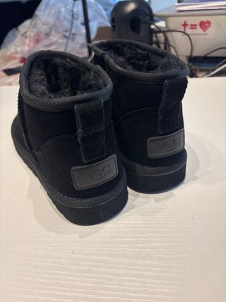 Stivaletti UGG Nero Taglia 39 Nuovi