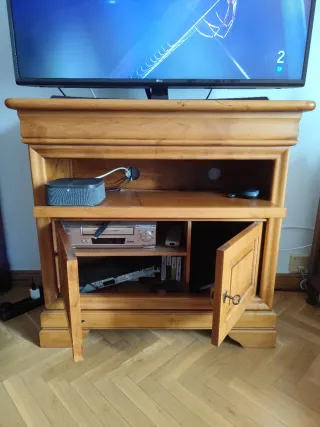 Mueble TV Cerezo Luis Philip.