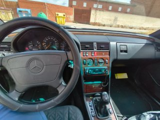 Mercedes-Benz Clase C 1993
