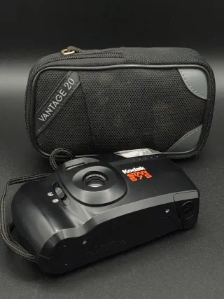 Cámara analógica compacta Kodak Star 575 Negra