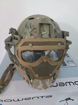 Casco Táctico Camuflaje con Máscara