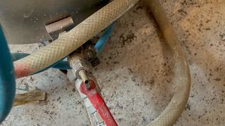 Maquina gota con pistola sin estrenar entra 3 bols