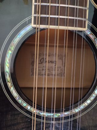 Guitarra Ibanez 12 cuerdas electroacústica