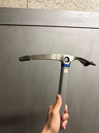 Piccozza alpinismo C.A.M.P.