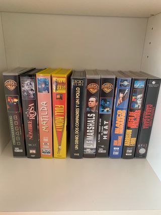 Pack VHS y DVD Películas Varias.