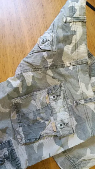 Pantalón corto militar camuflaje