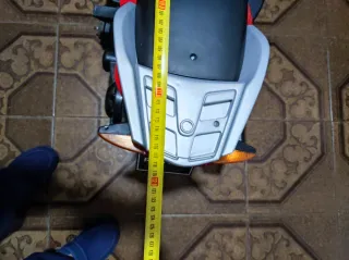 Moto Eléctrica Infantil Roja