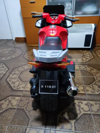 Moto Eléctrica Infantil Roja