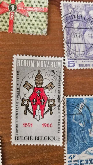 100 sellos Bélgica 1935-2008. Stamps from Belgique