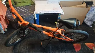 Bicicleta BMX Naranja