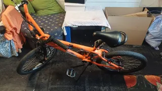 Bicicleta BMX Naranja