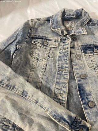Chaqueta vaquera clara