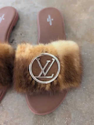 Chanclas Louis Vuitton Mujer Marrón y Dorado