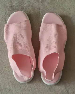 Sandalias tela transpirables rosas super cómodas