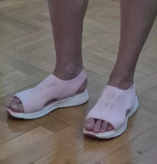 Sandalias tela transpirables rosas super cómodas