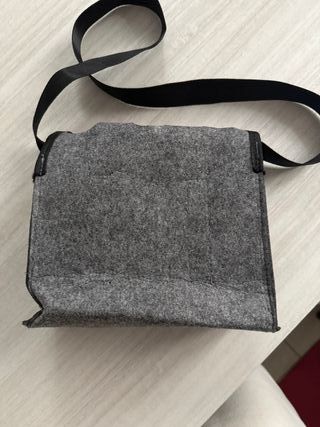 Borsa porta birra in feltro grigio