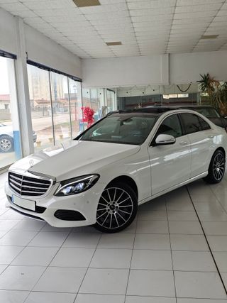 Mercedes-Benz Clase C AMG LINE