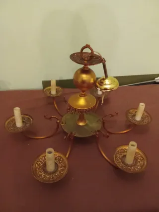 Lámpara colgante dorada