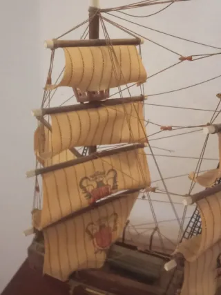 Maqueta de barco de vela